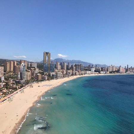 Apartamento Frente Al Mar เบนิดอร์ม ภายนอก รูปภาพ