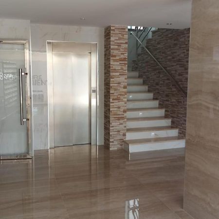 Apartamento Frente Al Mar เบนิดอร์ม ภายนอก รูปภาพ