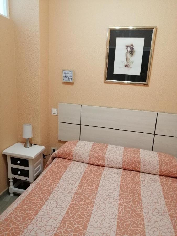Apartamento Frente Al Mar เบนิดอร์ม ภายนอก รูปภาพ